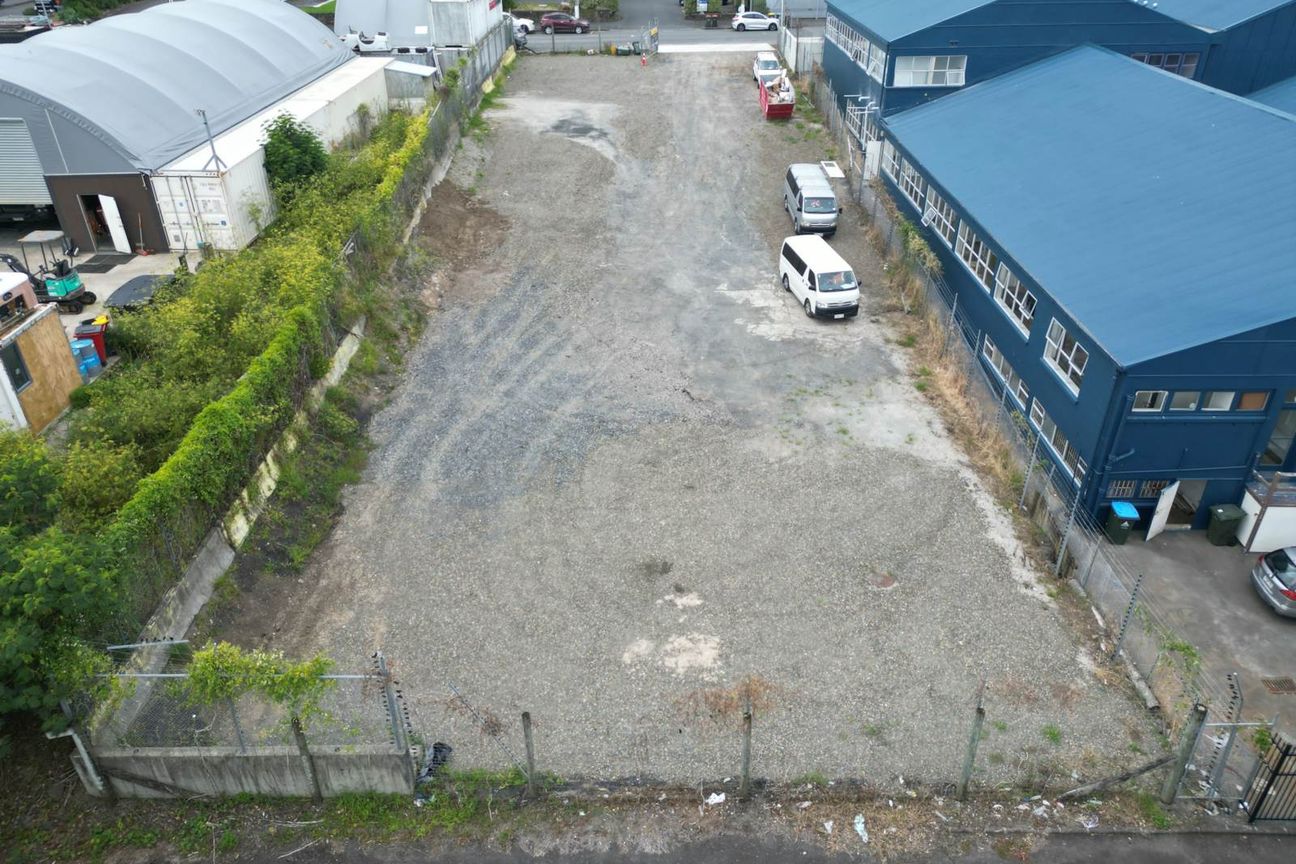 1,330M² PENROSE INDUSTRIAL YARD - Prikaz 4