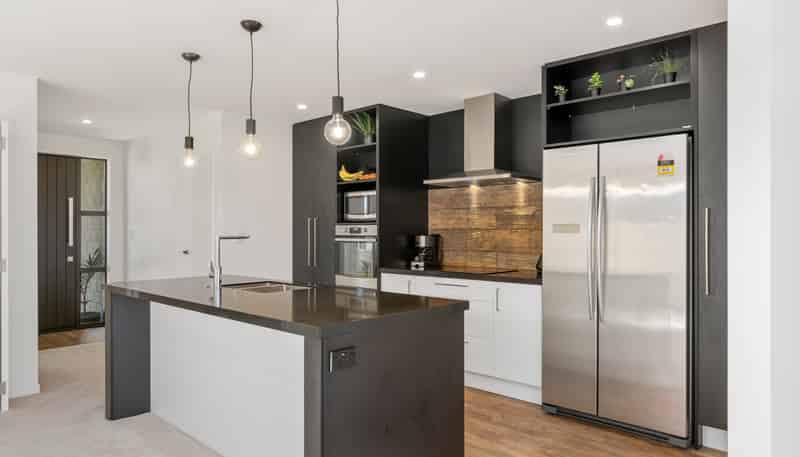 12 Westhill Lane, Papamoa