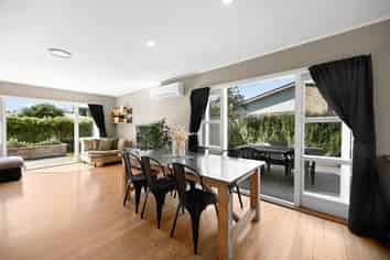 16 Minifie Avenue, Melville