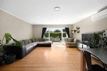 16 Minifie Avenue, Melville