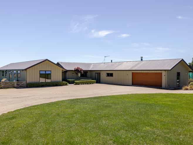 151 Mount Stewart Halcombe Road, Sanson