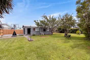 8 Aroha View Avenue, Te Aroha