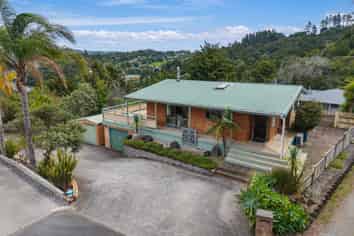 23 Lester Heights Drive, Woodhill