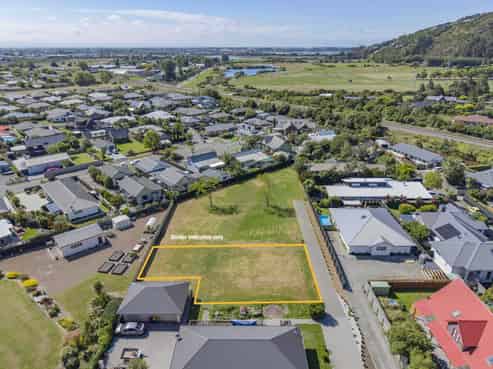 76B Martindales Road, Heathcote Valley