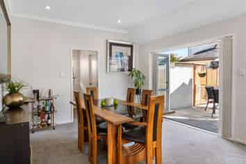 1 Thornton Green, Karaka