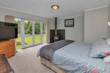 1344 State Highway 1, Hikurangi