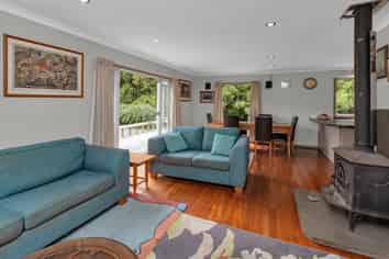 1344 State Highway 1, Hikurangi