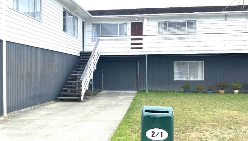 2/1 Proctor Lane, Tawa