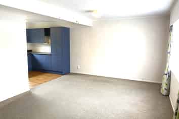 2/1 Proctor Lane, Tawa