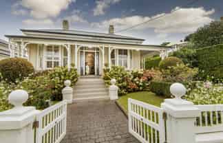 15 Jubilee Avenue, Devonport