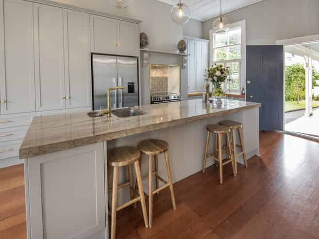 15 Jubilee Avenue, Devonport