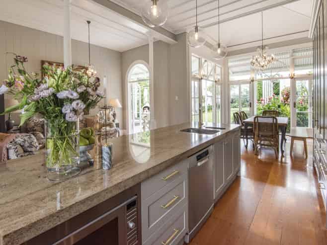 15 Jubilee Avenue, Devonport