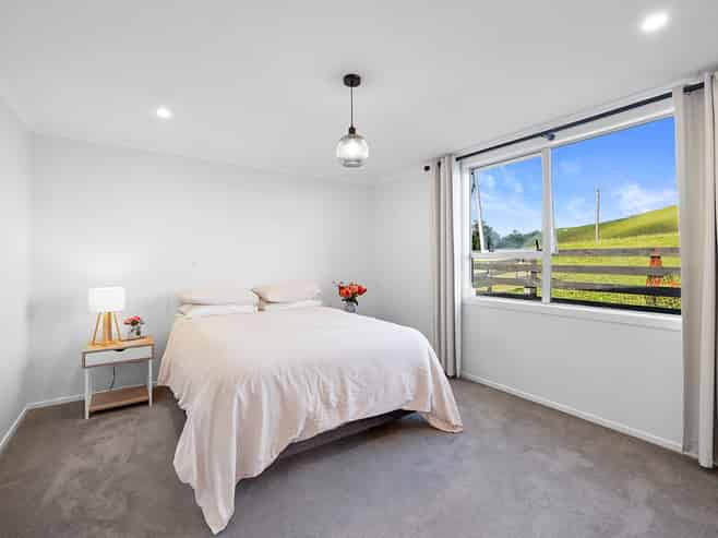 435 Barrett Road, Omata