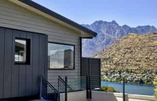 8 Goldrush Way, Queenstown