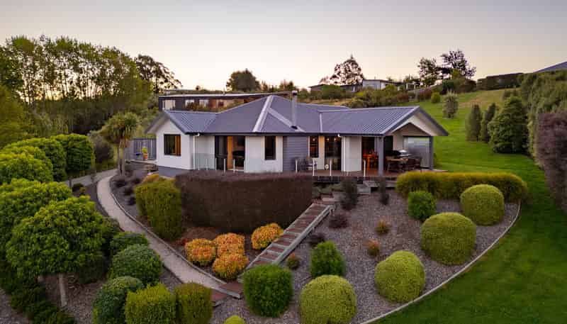 131 Ridgeview Road, Redwood Valley