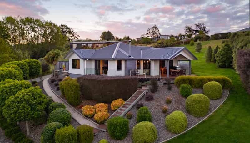 131 Ridgeview Road, Redwood Valley