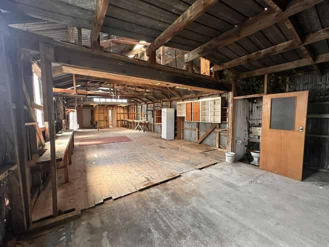 5 Shore Street, Andersons Bay