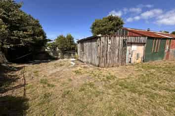 5 Shore Street, Andersons Bay