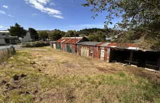 5 Shore Street, Andersons Bay