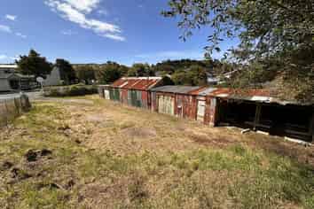 5 Shore Street, Andersons Bay