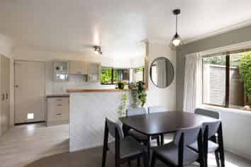 29 Glendale Drive, Dinsdale