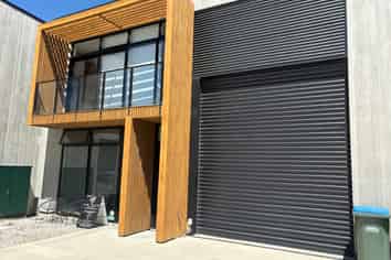 Industrial Showroom and Warehouse 