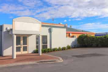 High profile retail premises