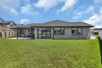 3 Cascade Crescent, Tikipunga