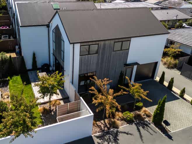 1/9 Edgeware Road, Saint Albans