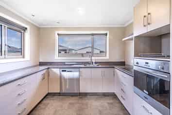 51 Mavora Crescent, Heidelberg