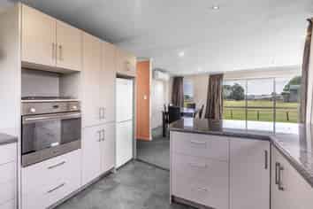 51 Mavora Crescent, Heidelberg