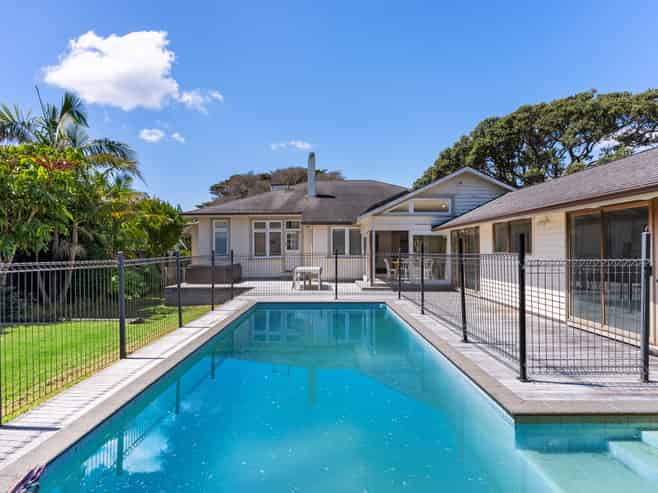 8 Tiri Road, Milford