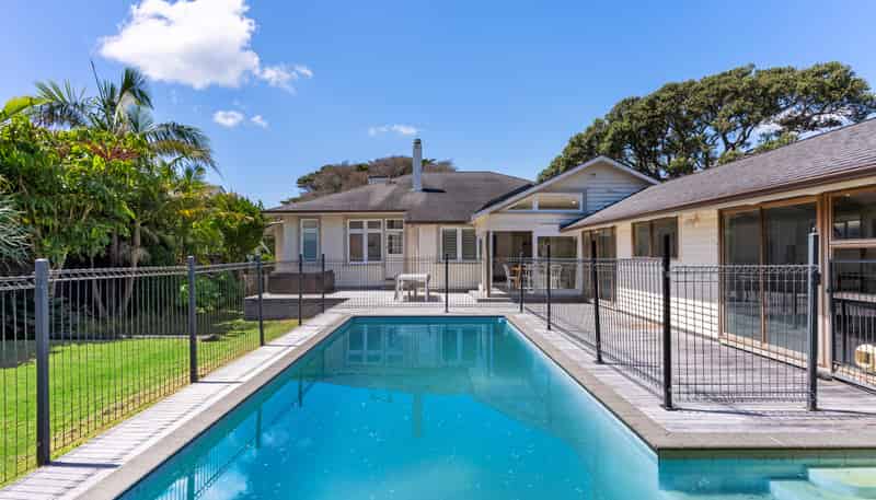 8 Tiri Road, Milford