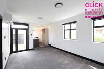 11 B Grove Street, Saint Kilda