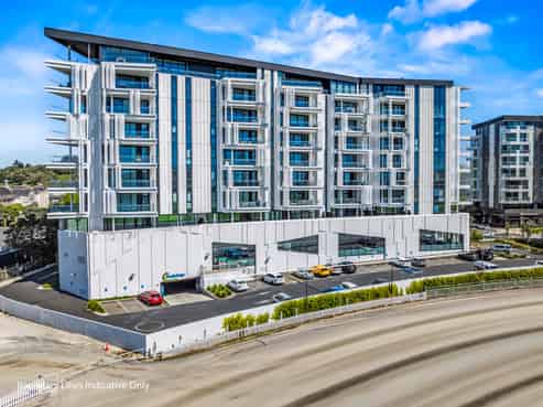 Substantial Floor Plate + Established Tenant