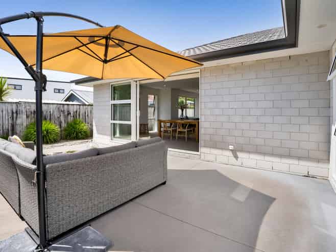 33a Upjohn Street, Brooklands