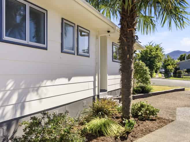 8 Ryan Place, Richmond Heights