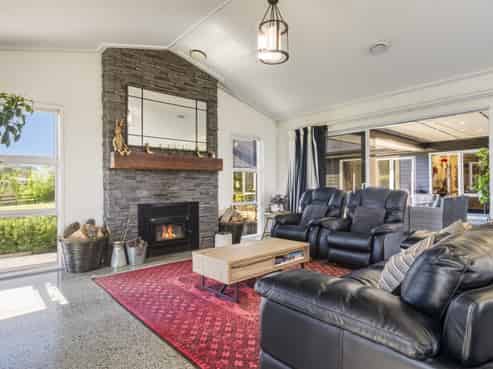 3 Lacebark Drive, Kinloch