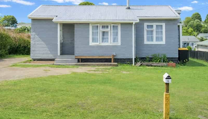 8 Colinton Place, Tokoroa