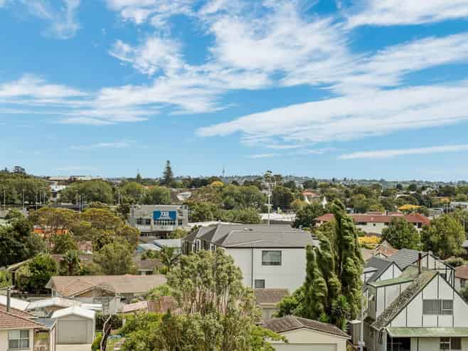 5C Glenshee Place, Highland Park