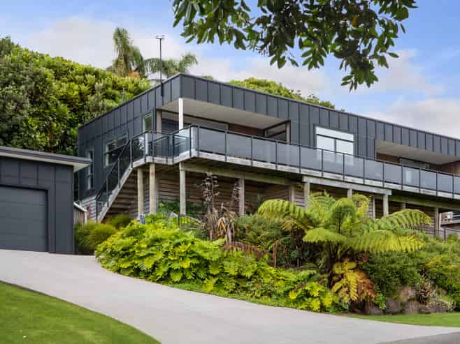 13 Ralph Lane, Waihi Beach