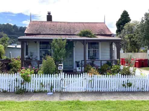 110 Davy Street, Thames