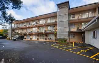 16/43 Woodward Road, Mount Albert