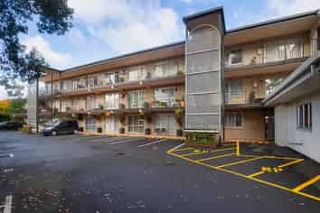 16/43 Woodward Road, Mount Albert