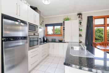 2 Frome Street, Clifton