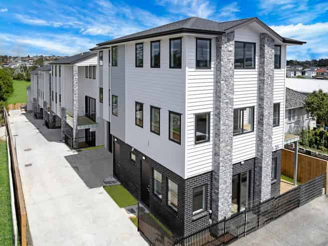 3 & 5/72 Wolverton Street, Avondale