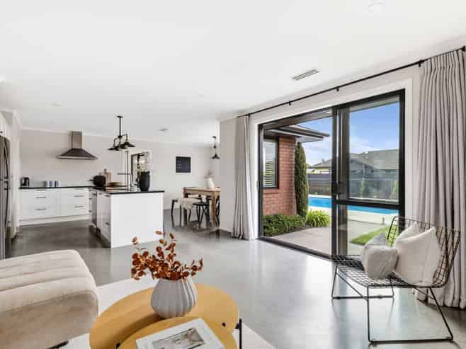 15 Moemoea Place, Cambridge