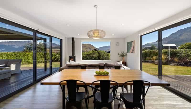 3 Caithness Court, Jacks Point