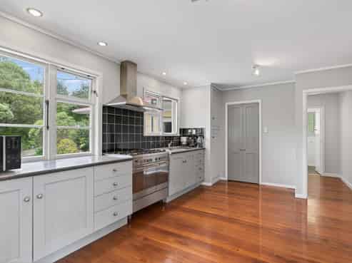 196 Bull Road, Waiotira