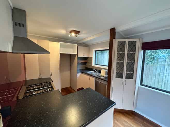 6A Nielsen Place, Massey